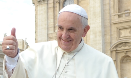 De schone schijn van paus Franciscus