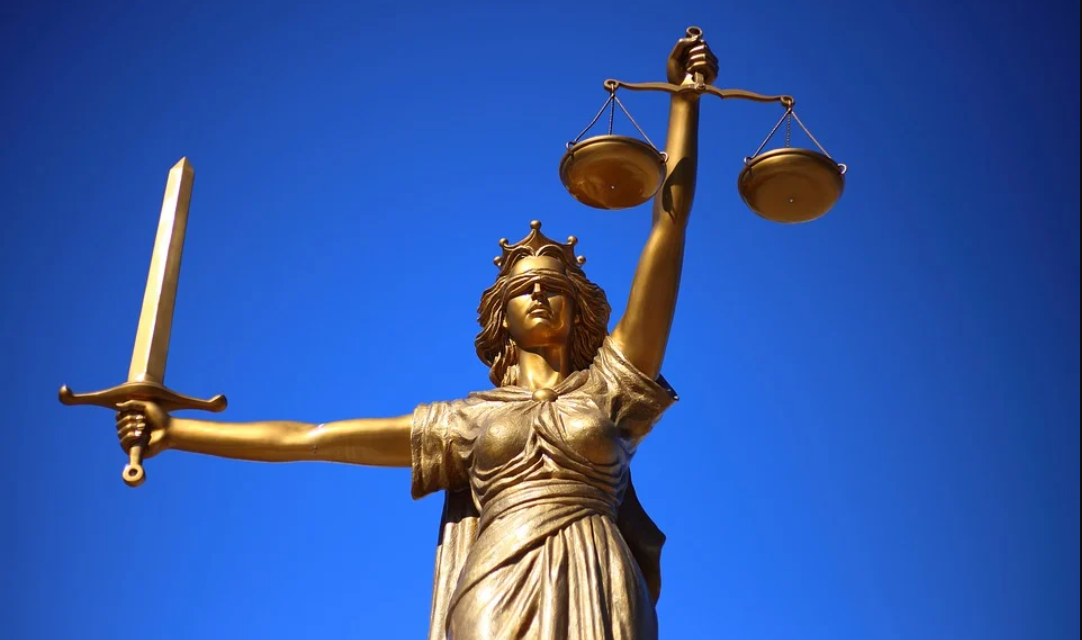 BlokkeerFriezen versus criminelen in een falende rechtsstaat