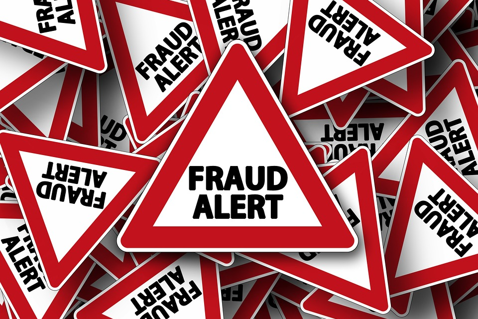 De insinuaties van Emine Uğur over Geert Wilders en de media