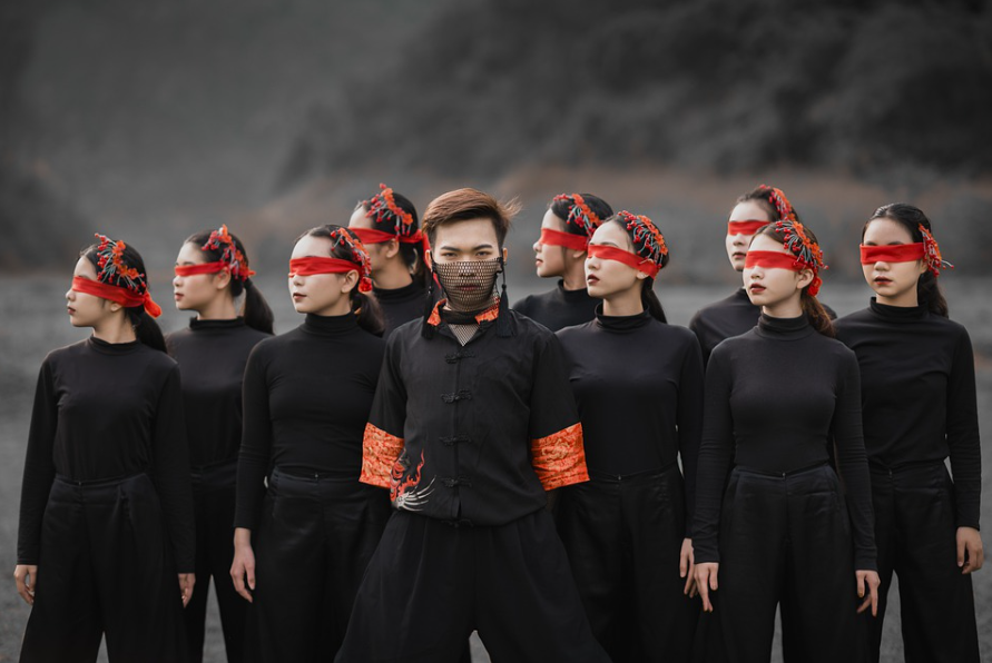 Groepsdenken dreigt om te slaan in totalitarisme