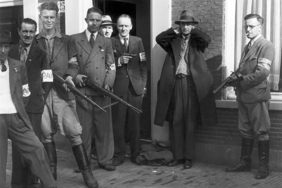 Openstelling naoorlogse archieven over collaborateurs mag niet worden beperkt