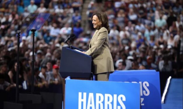 Mediaprinses Kamala maakt weinig kans tegen Trump